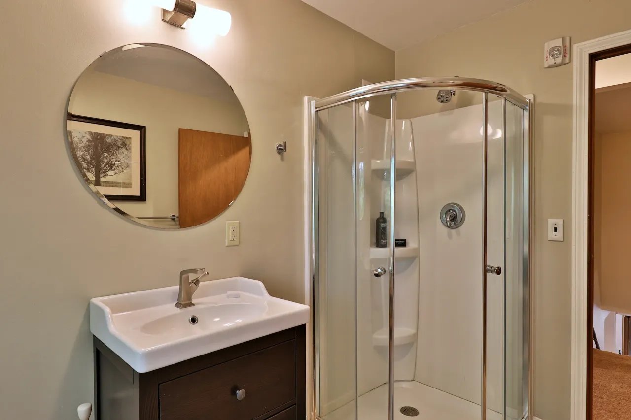 Snowdaze Gallery Image 28